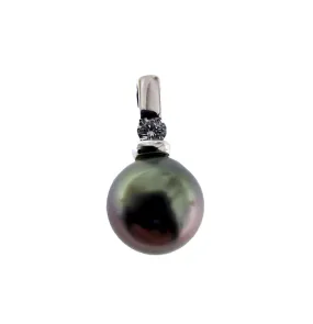 14kt white gold Tahitian pearl pendant