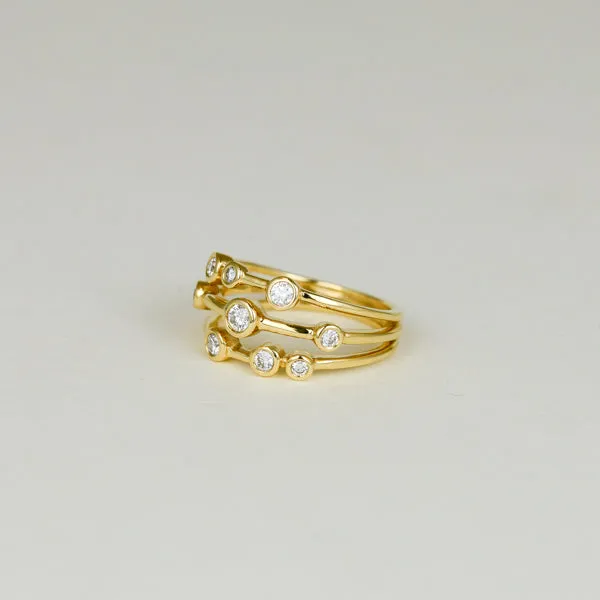 18ct Yellow Gold 0.33ct Round Scattered Diamond Dress Ring