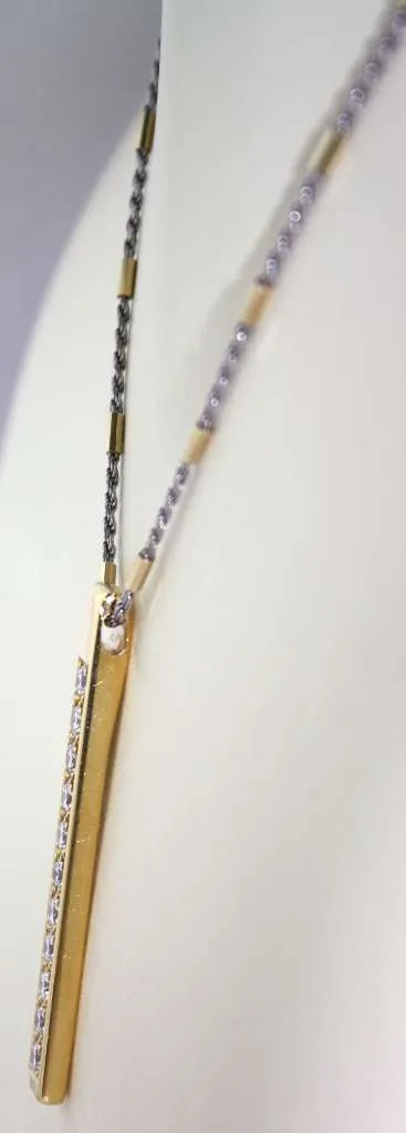 18kt yellow gold diamond pendant designed in a bar style