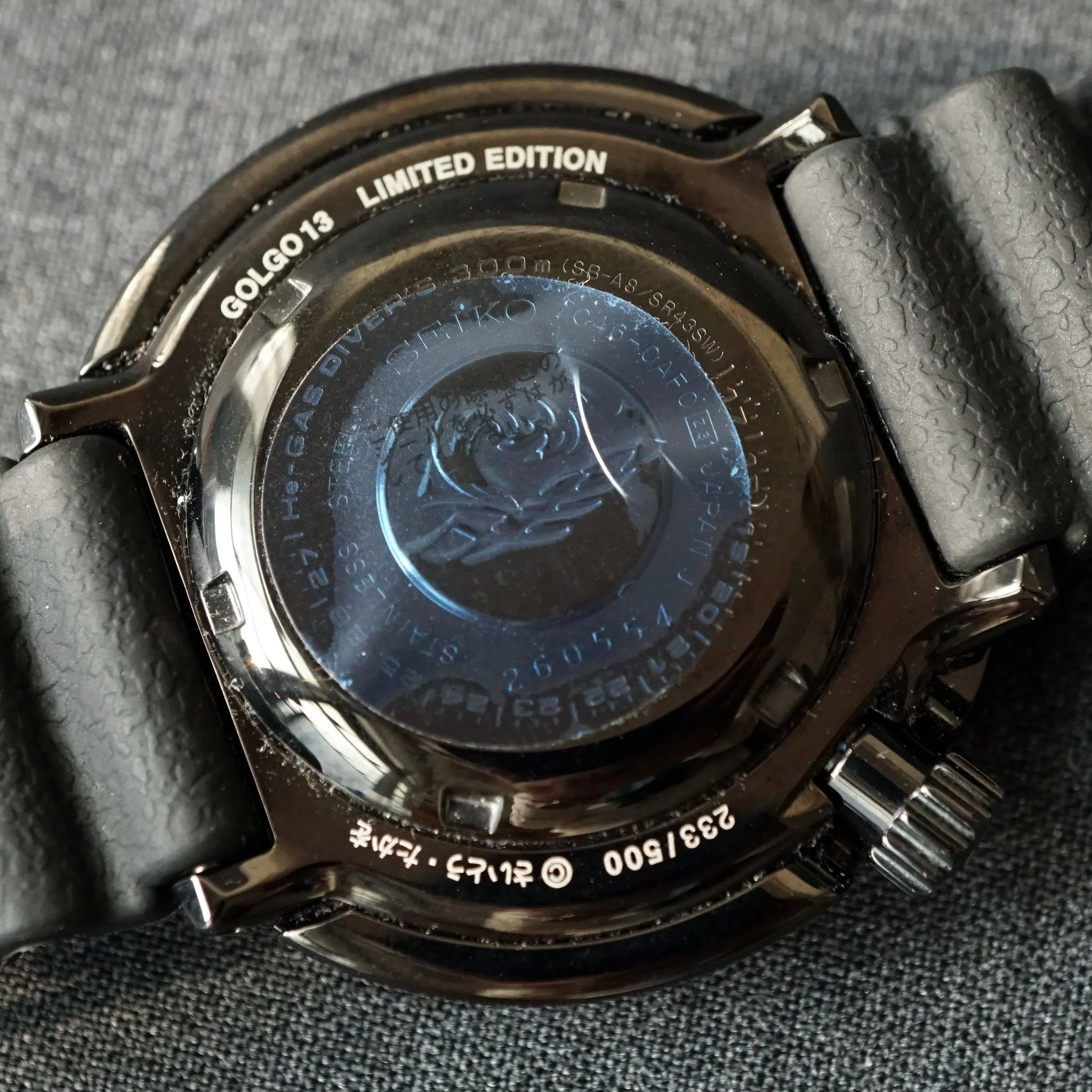 2012 SEIKO MARINEMASTER TUNA 300 GOLGO 13 LIMITED EDITION SBBN023