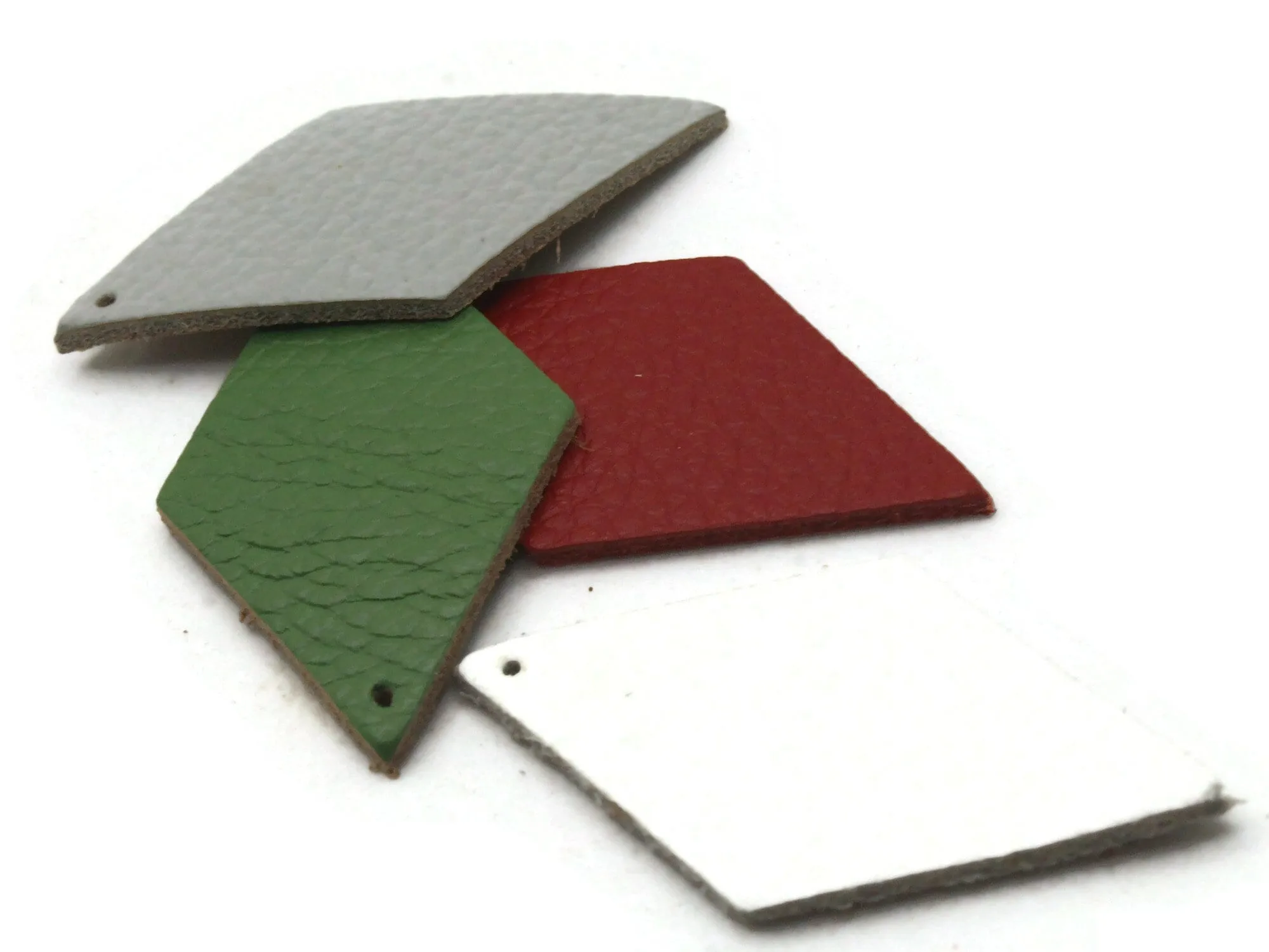 4 48mm Mixed Color Leather Diamond Pendants
