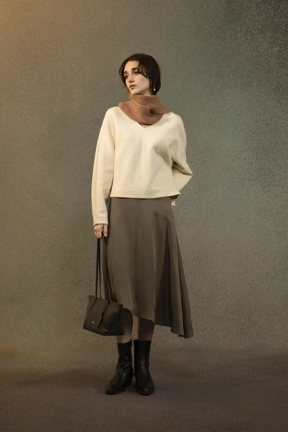 Asymmetric Hem Flare Skirt