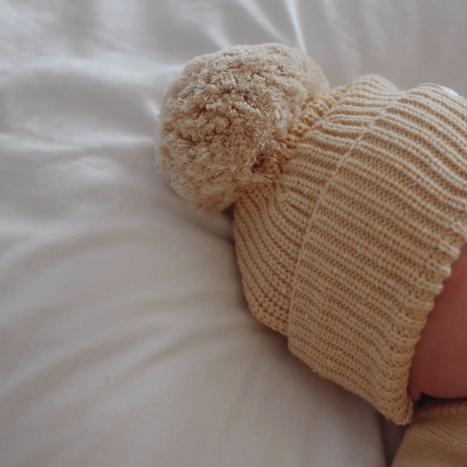 BEANIE | SAND FLECK