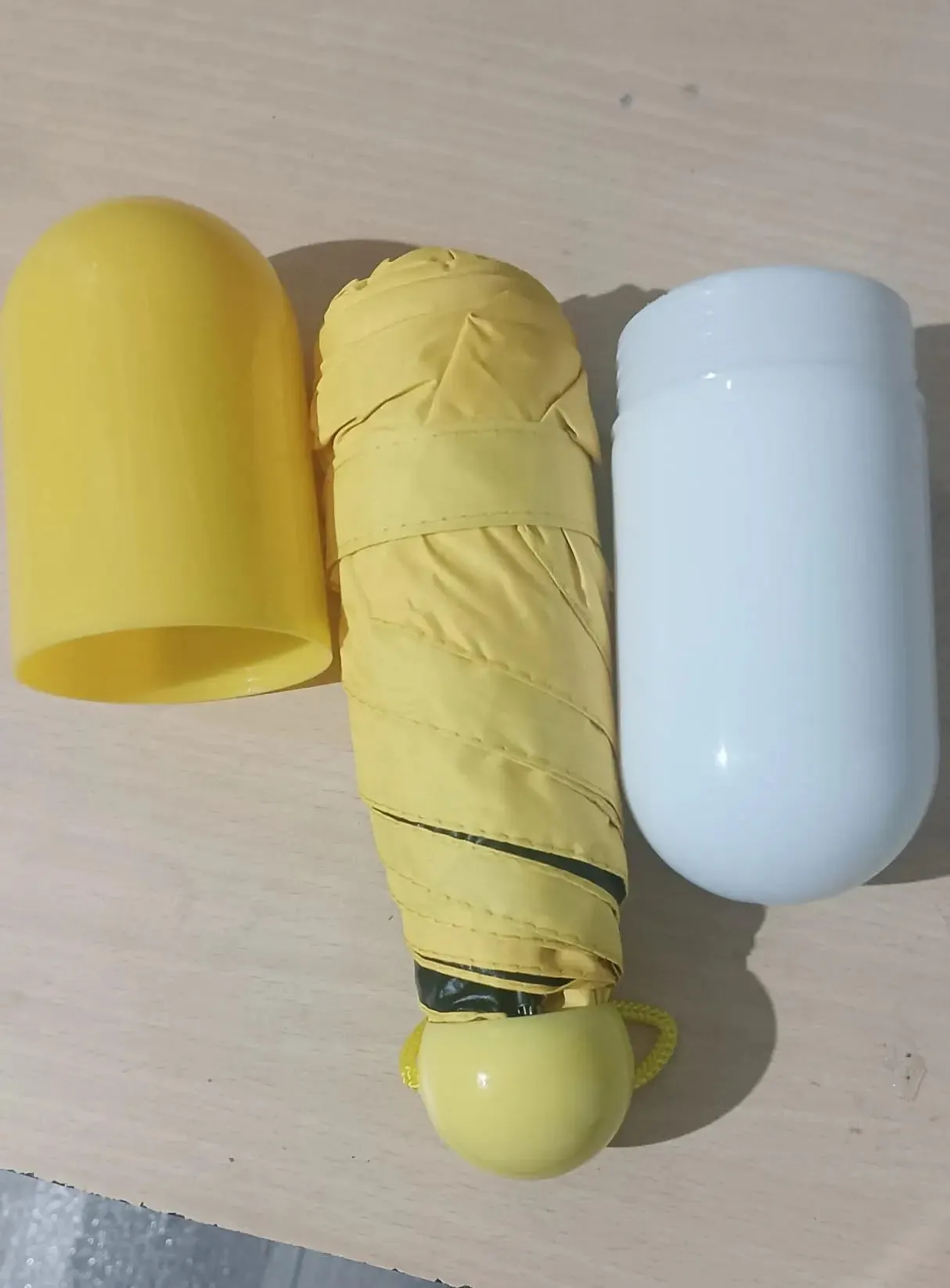 Capsule Umbrella with UV Protection
