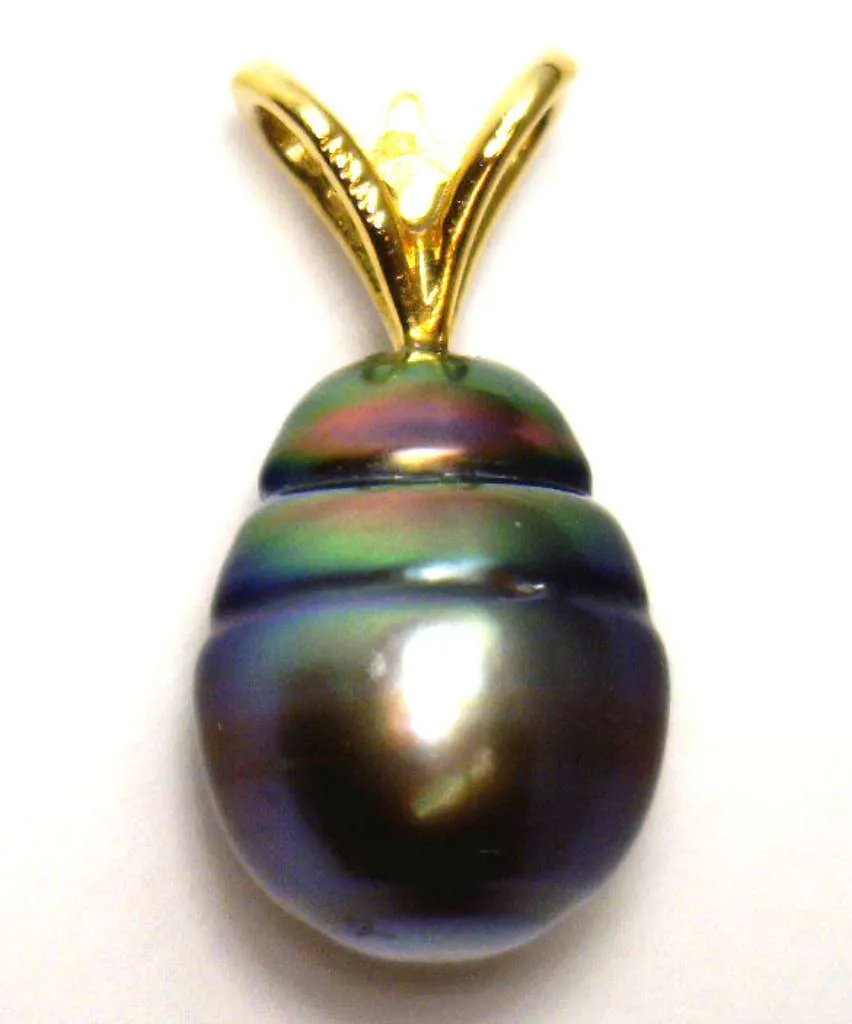 Ladies' 18kt yellow gold black Tahitian pearl pendant