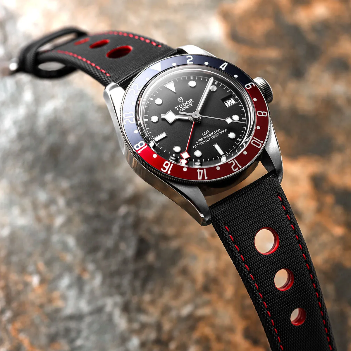 Mayday Anchor Sailcloth Divers Watch Strap - Crimson