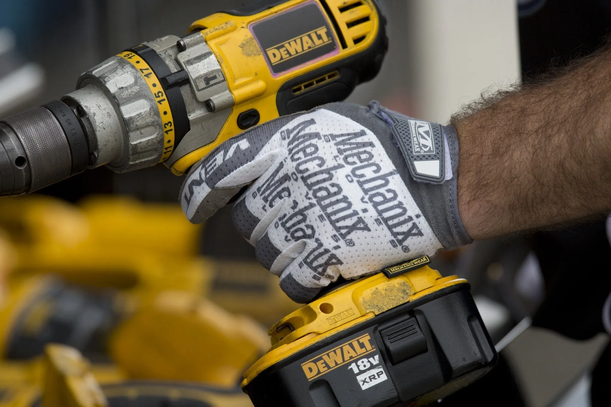 Mechanix Wear Specialty Vented Breathable Glove White