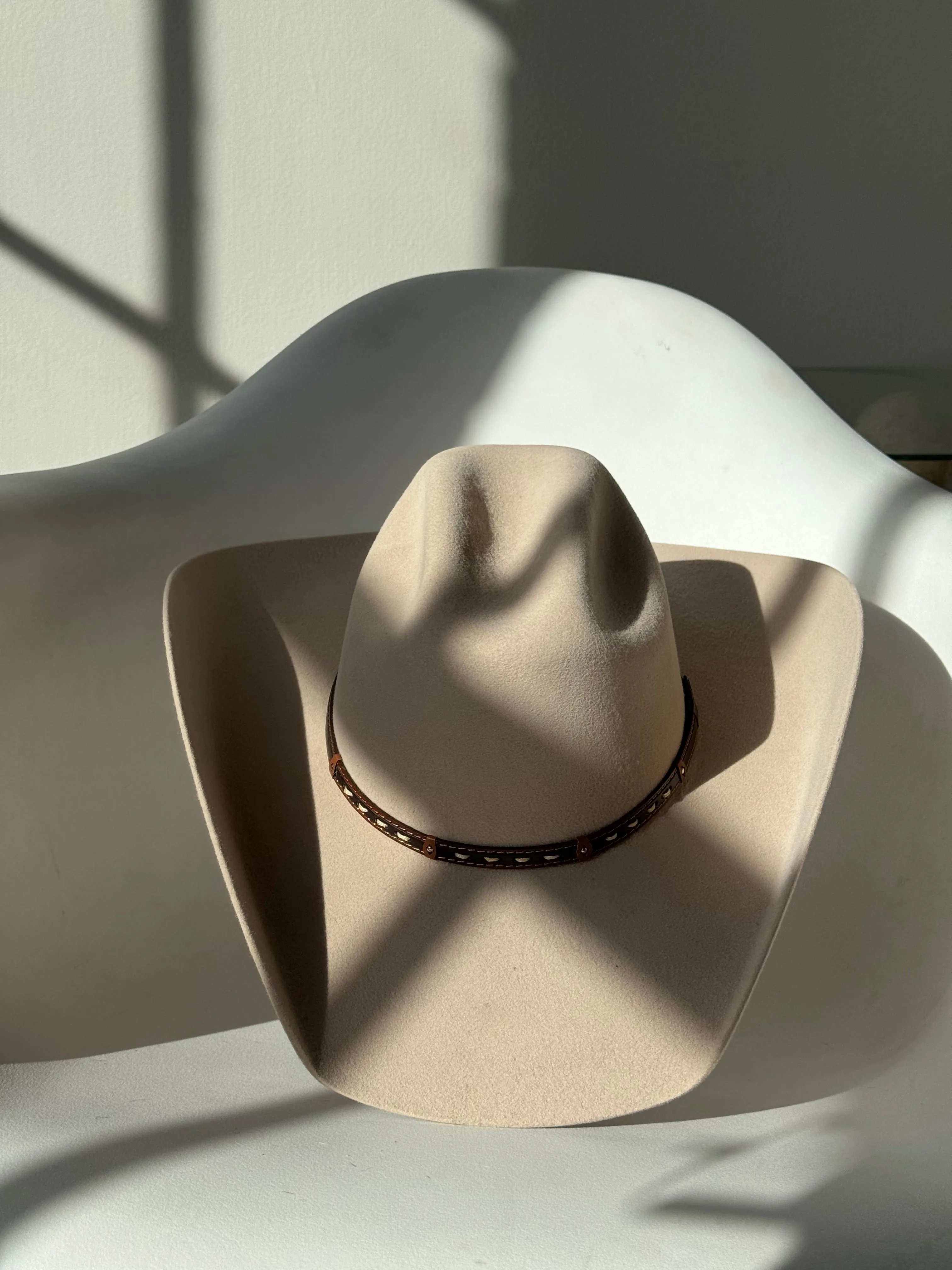 Yoakam 100% Wool Genuine Leather Belt Cowboy Hat In Beige